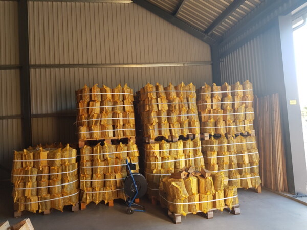 birch firewood in 22 l bags